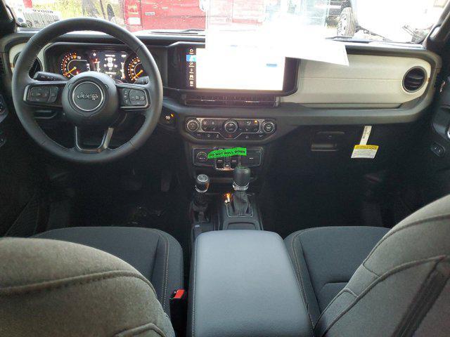 new 2025 Jeep Gladiator car, priced at $44,080