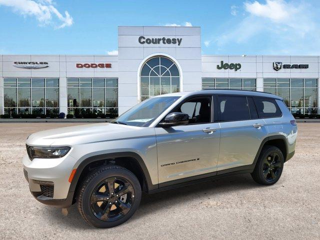 new 2024 Jeep Grand Cherokee L car, priced at $40,430