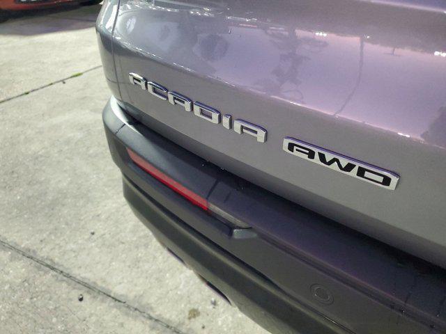 used 2025 GMC Acadia car, priced at $44,654