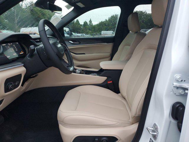 new 2025 Jeep Grand Cherokee L car, priced at $44,640