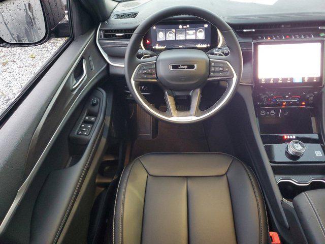 new 2025 Jeep Grand Cherokee L car, priced at $43,715