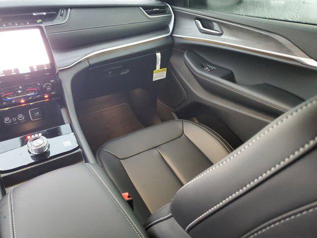 new 2025 Jeep Grand Cherokee L car, priced at $43,715