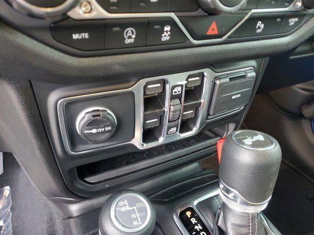 new 2025 Jeep Wrangler car, priced at $51,660
