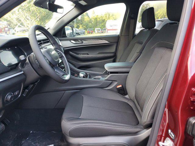 new 2025 Jeep Grand Cherokee car, priced at $32,370