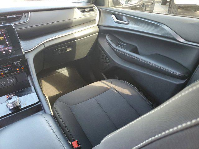 used 2025 Jeep Grand Cherokee L car, priced at $32,975