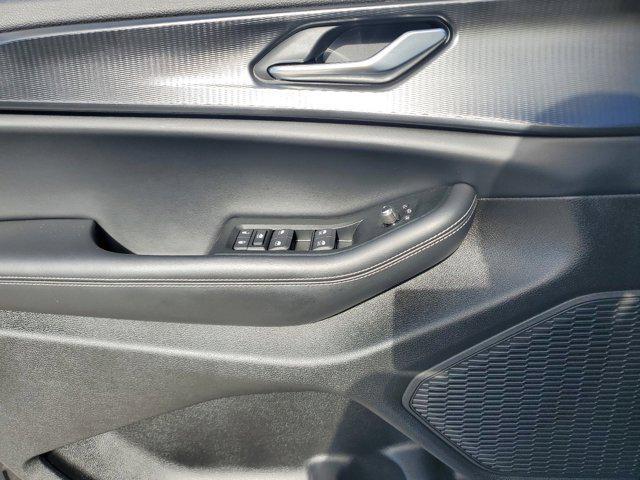 used 2025 Jeep Grand Cherokee L car, priced at $32,975