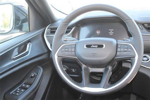 new 2025 Jeep Grand Cherokee car, priced at $41,675