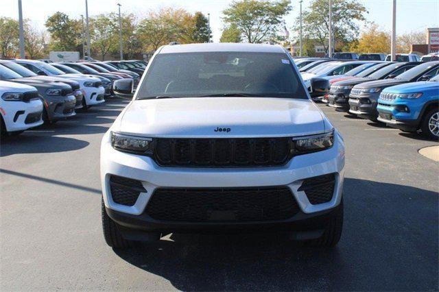 new 2025 Jeep Grand Cherokee car, priced at $41,675