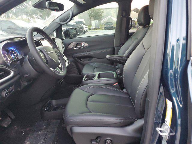 new 2025 Chrysler Pacifica car, priced at $38,999