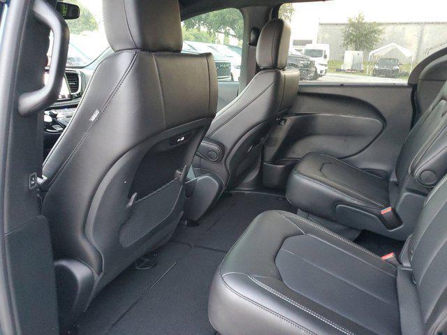 new 2025 Chrysler Pacifica car, priced at $38,999