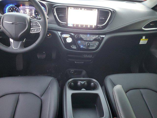 new 2025 Chrysler Pacifica car, priced at $38,999