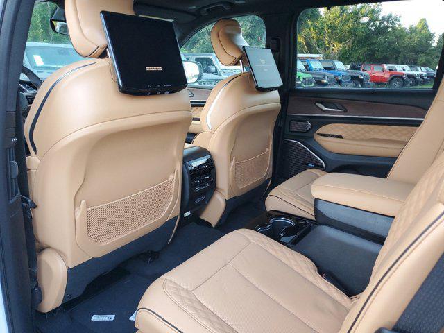 new 2025 Jeep Grand Cherokee L car, priced at $61,985