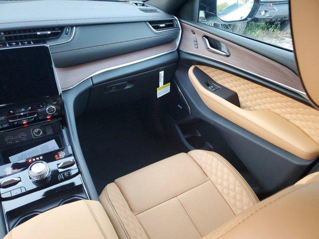 new 2025 Jeep Grand Cherokee L car, priced at $61,985