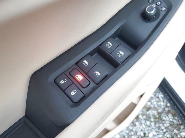 new 2025 Jeep Grand Cherokee L car, priced at $45,020