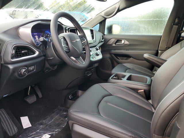 new 2025 Chrysler Pacifica car, priced at $46,865