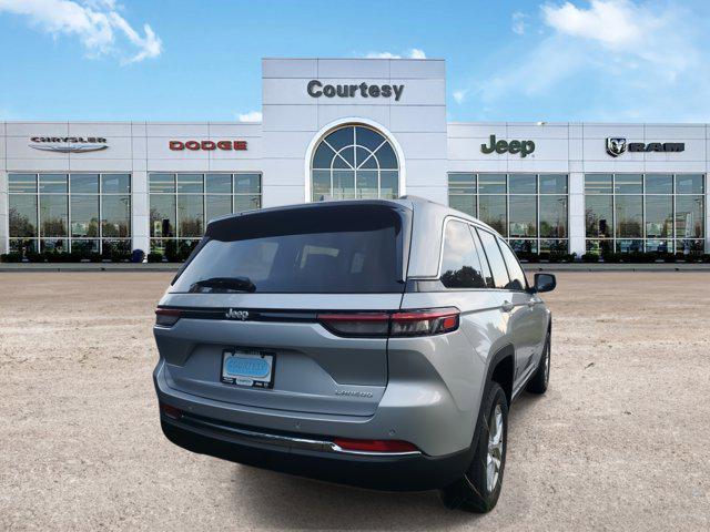 new 2025 Jeep Grand Cherokee car, priced at $31,999