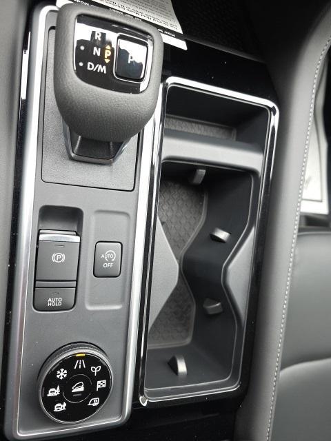 new 2025 Nissan Pathfinder car, priced at $39,580