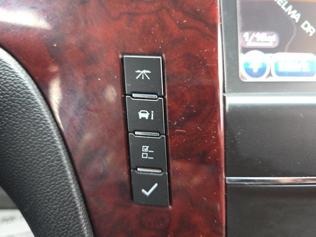 used 2013 Cadillac Escalade car, priced at $15,991
