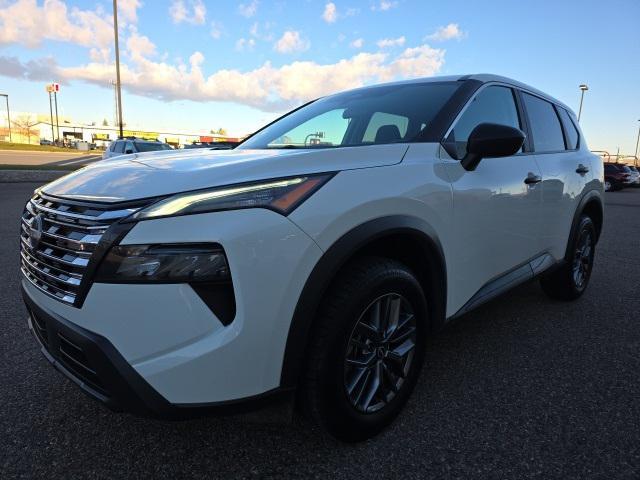 used 2024 Nissan Rogue car, priced at $21,991