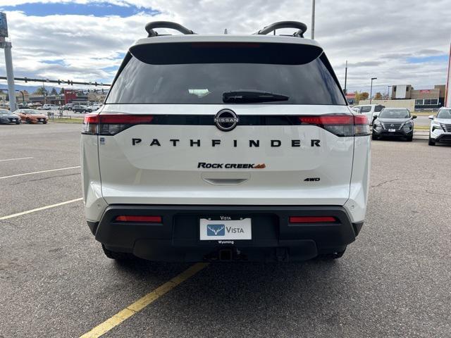 new 2024 Nissan Pathfinder car, priced at $39,950