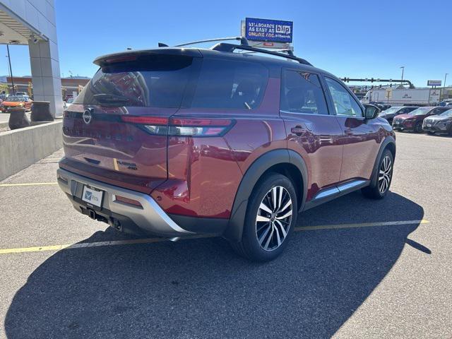 new 2024 Nissan Pathfinder car, priced at $52,061