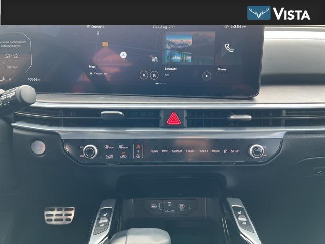 used 2024 Kia Sorento car, priced at $36,794