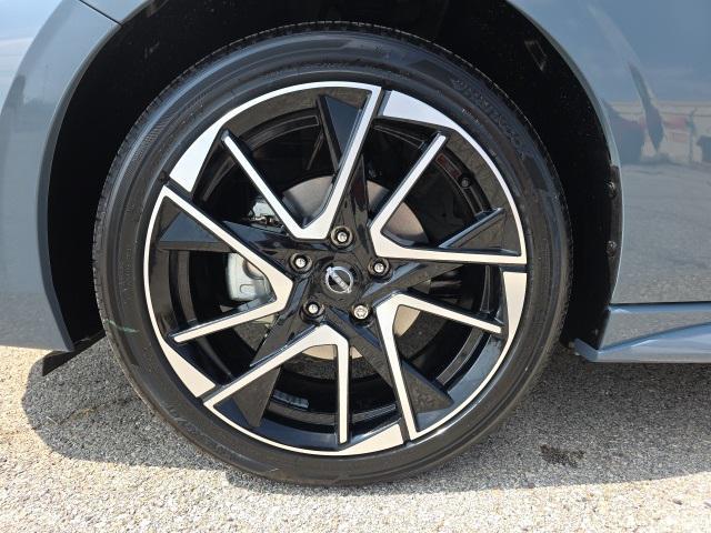 new 2025 Nissan Sentra car, priced at $24,338