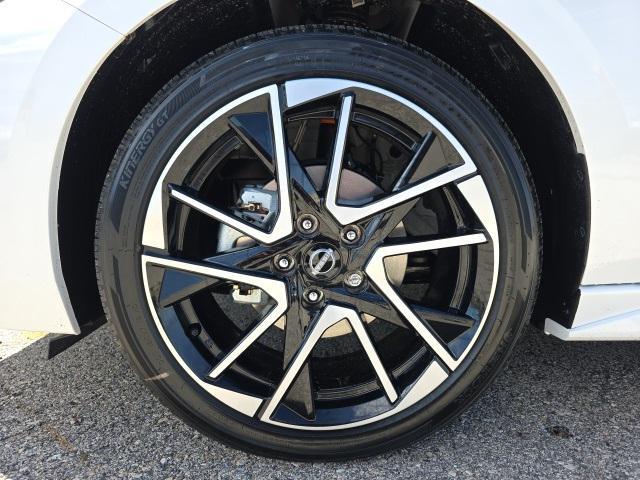 new 2025 Nissan Sentra car, priced at $24,413