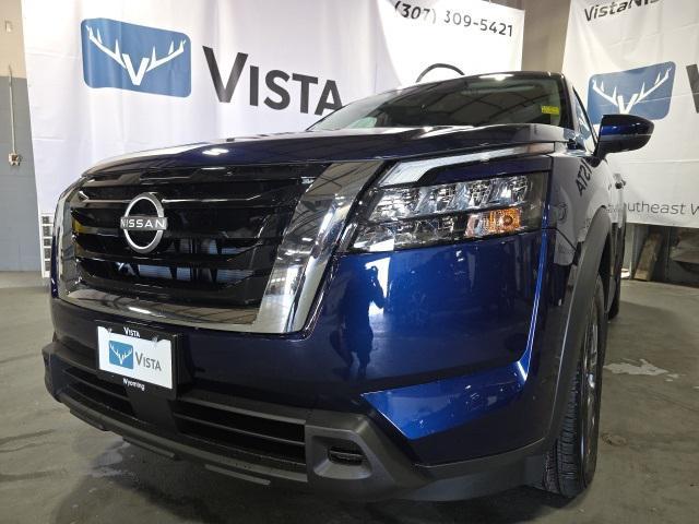 new 2025 Nissan Pathfinder car, priced at $36,555