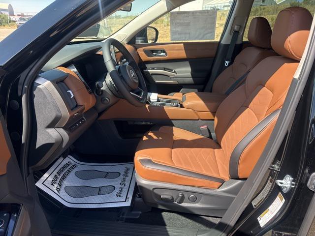 new 2025 Nissan Pathfinder car, priced at $52,430