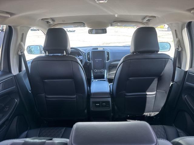 used 2024 Ford Edge car, priced at $31,995