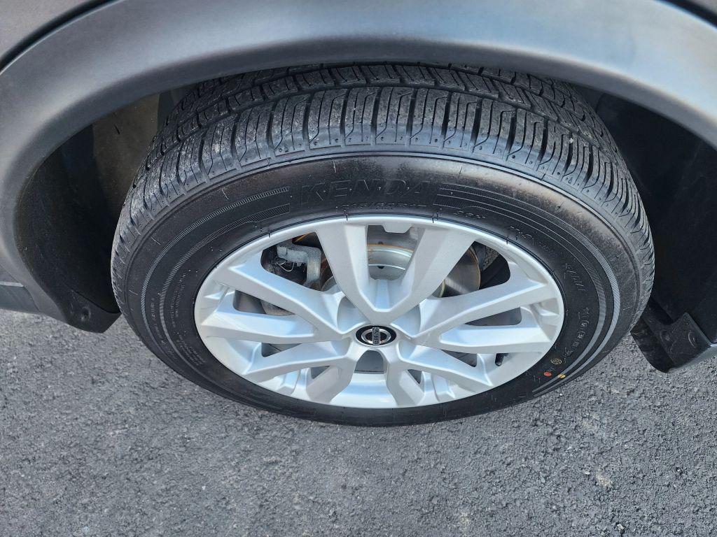 used 2020 Nissan Rogue Sport car, priced at $15,990