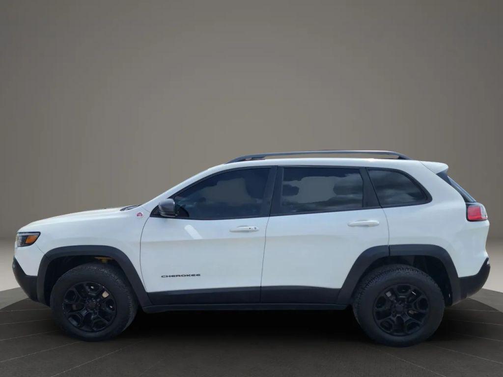 used 2019 Jeep Cherokee car, priced at $13,990