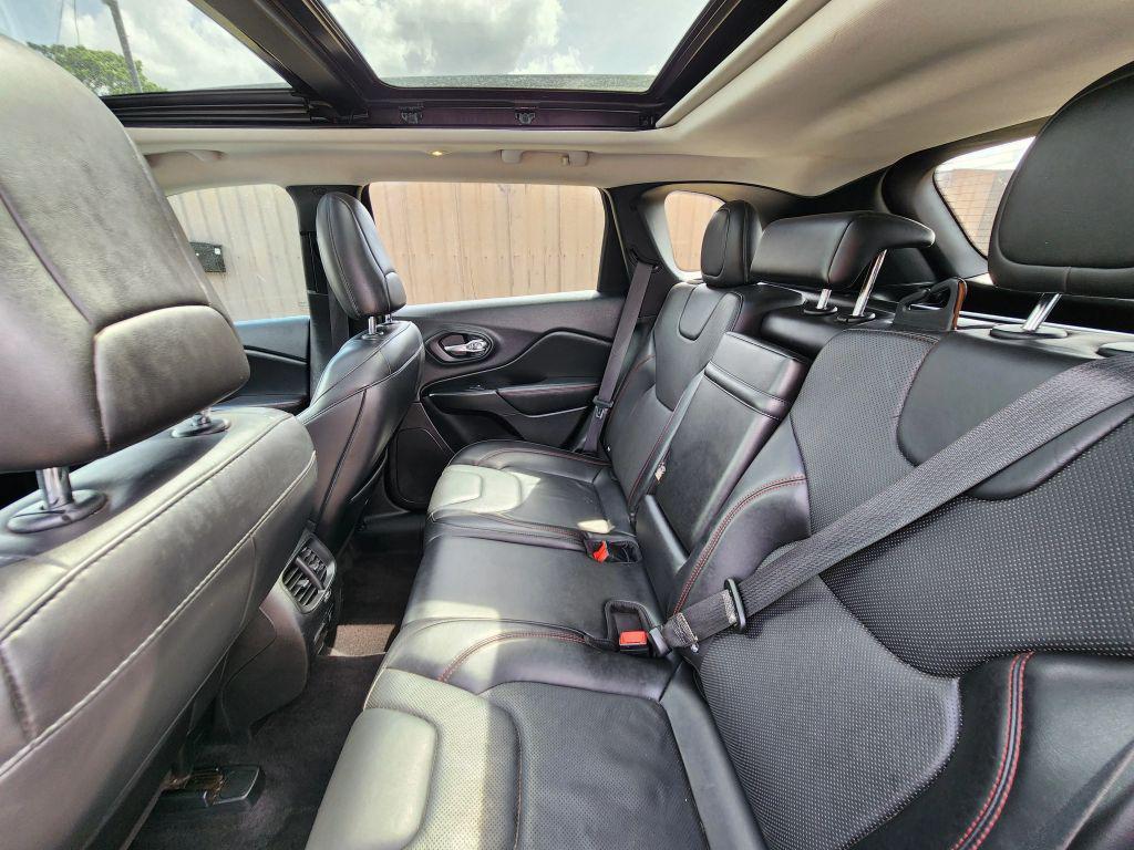 used 2019 Jeep Cherokee car, priced at $13,990
