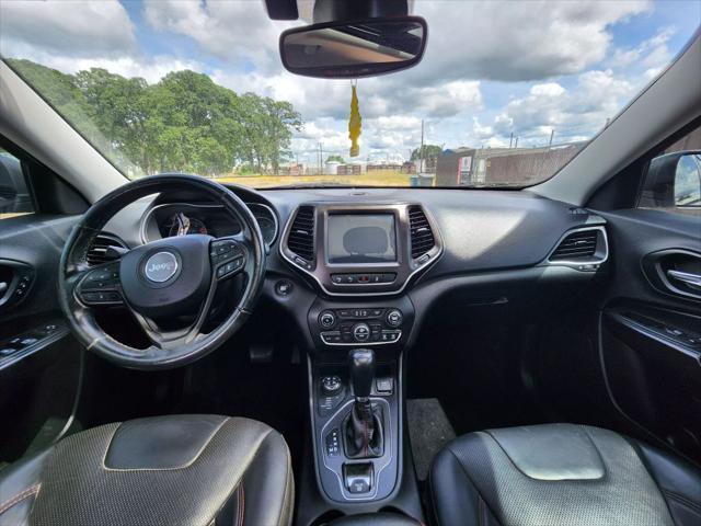 used 2019 Jeep Cherokee car, priced at $14,490