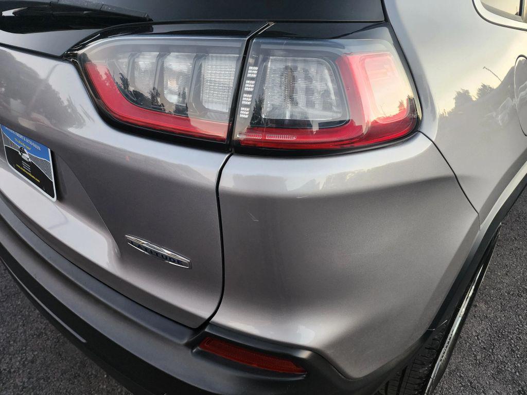 used 2019 Jeep Cherokee car, priced at $10,990