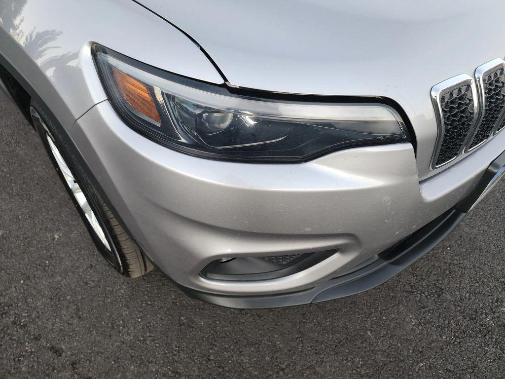 used 2019 Jeep Cherokee car, priced at $10,990