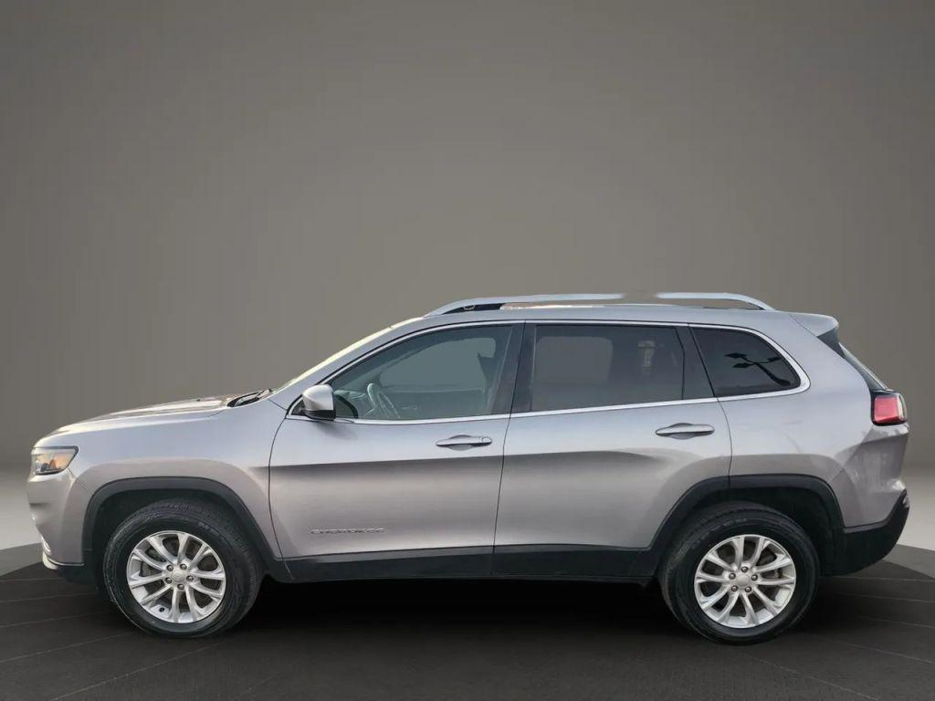 used 2019 Jeep Cherokee car, priced at $9,990