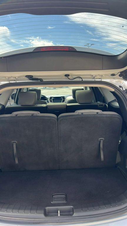 used 2015 Hyundai Santa Fe car, priced at $10,490