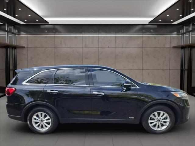 used 2019 Kia Sorento car, priced at $14,990