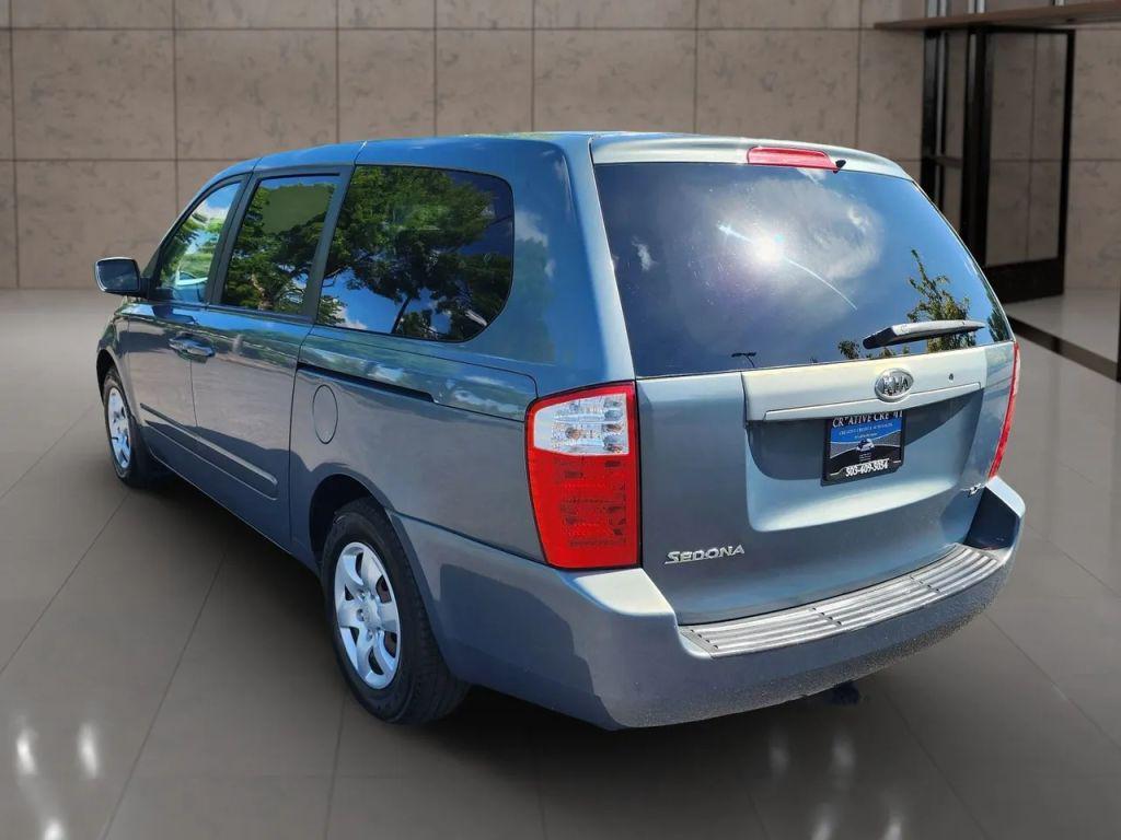 used 2006 Kia Sedona car, priced at $3,990