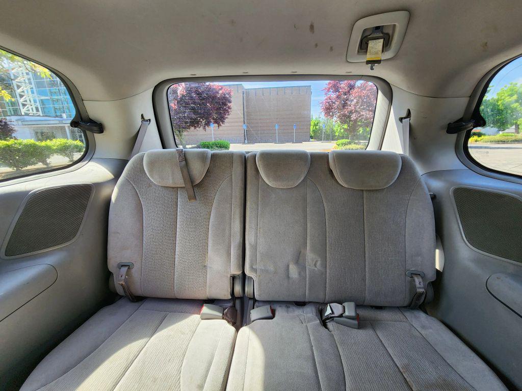 used 2006 Kia Sedona car, priced at $3,990