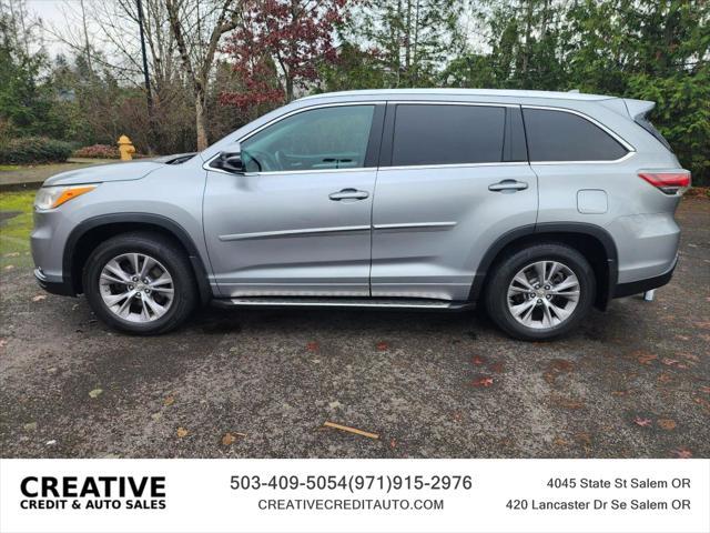 used 2014 Toyota Highlander car, priced at $15,349