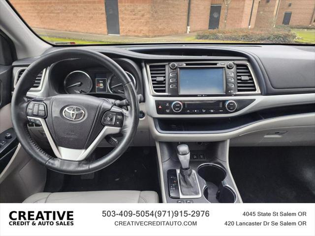 used 2014 Toyota Highlander car, priced at $15,349