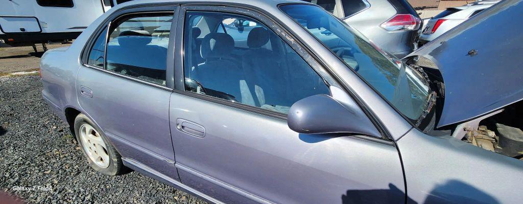 used 1998 Toyota Corolla car, priced at $1,333