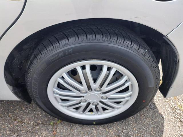 used 2019 Nissan Versa Note car, priced at $10,999