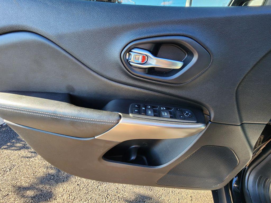used 2019 Jeep Cherokee car, priced at $14,990