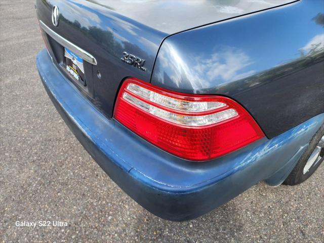 used 2004 Acura RL car, priced at $2,995