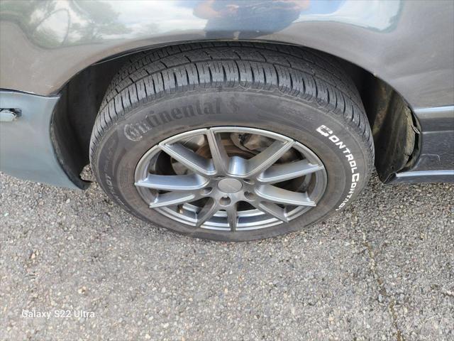 used 2004 Acura RL car, priced at $2,995