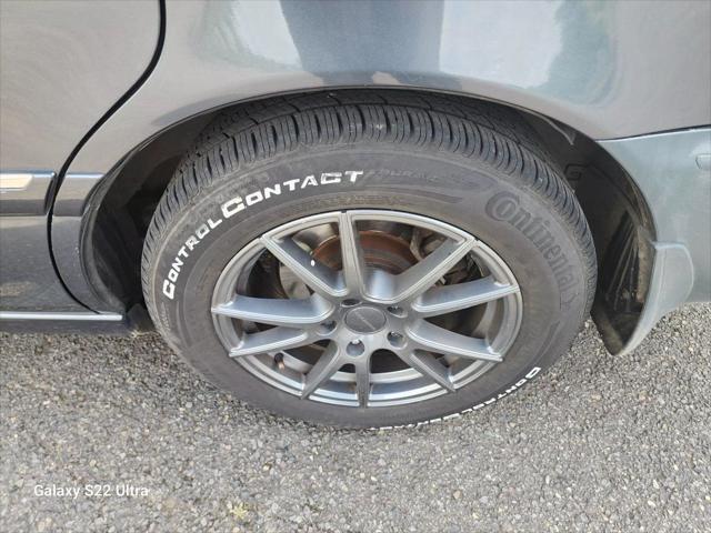 used 2004 Acura RL car, priced at $2,995
